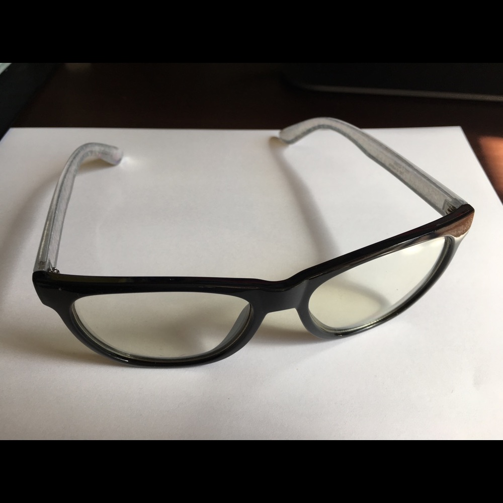 Fake glasses